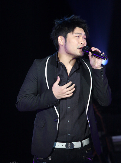 _李玖哲吧_李玖哲首次个人演唱会 麻吉弟弟来