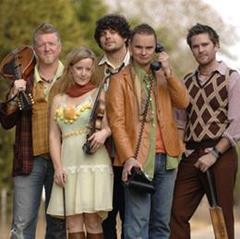 Barnyards of Delgaty-Gaelic Storm-MV在线