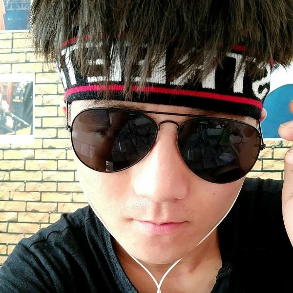 儿行千里妈牵挂