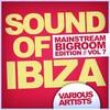 Hands Up (Original Mix) - Brendiee&Evelin Scavo