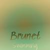 Brunet Swimming - Hoser