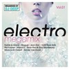 Power Trip (Radio Edit) - Darth & Vader&Laura Brehm