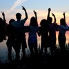Wir (feat. Robin, Emma, Theresa, Annika, Laura & Lukas) - RETALL&Robin&Emma&Theresa&Annika&Laura