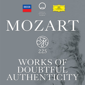 London Wind Soloists&Jack Brymer《Mozart: Divertimento in B Flat Major, K.196f (doubtful) - 2. Menuetto - Trio(Doubtful)》[MP3_LRC]