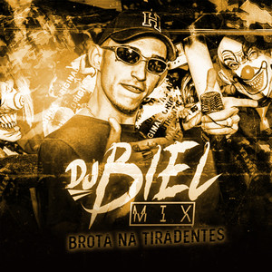 DJ Biel Mix&MC Mn&MC Renatinho Falcão《Dentro do Carro(Explicit)》[MP3_LRC]