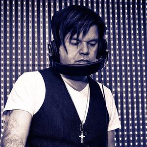 Paul Oakenfold《Madagascar(Radio Edit)》[MP3_LRC]