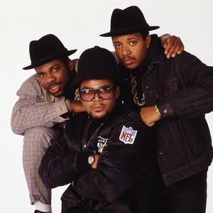 Run-D.M.C.《Is It Live(伴奏)》[MP3_LRC]