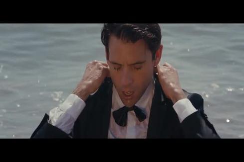 MIKA - Staring At the Sun