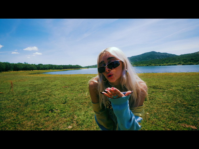 Vivi K - aún así te kiero